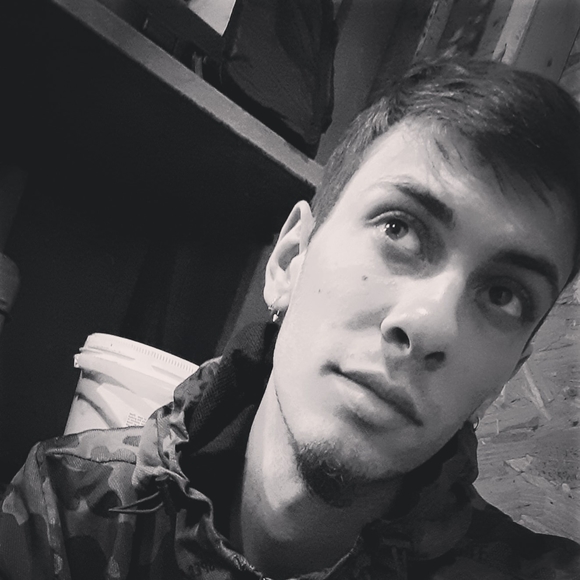 Meet your Posher, David - Picture 1 of 1